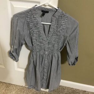 F.A.N.G maternity blouse